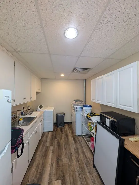 Verona Animal Hospital Renovation - photo 14